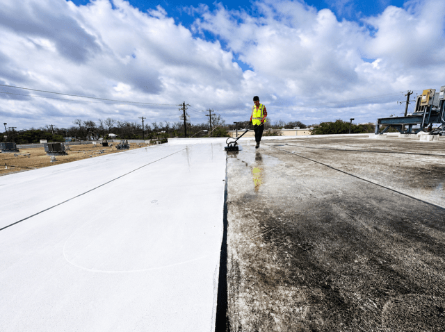 Commercial TPO roof cleaning in Austin by Hi-Tech Power Wash in Austin, TX